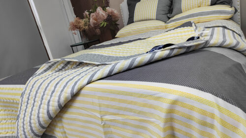 SET DE COBERTOR 7 PIEZAS  QUEEN