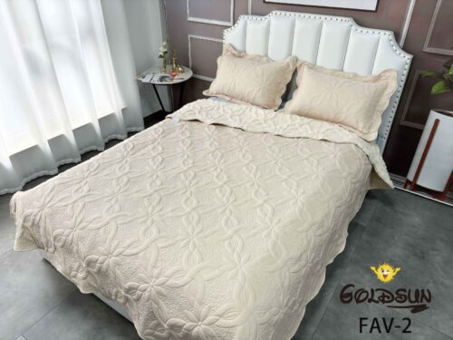 COBERTOR TELA CON CARNERO 3 PIEZAS BORDADO C. E. PREMIUM