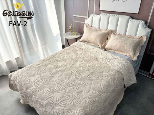 COBERTOR TELA CON CARNERO 3 PIEZAS BORDADO C. E. PREMIUM