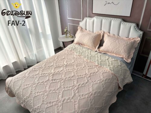 COBERTOR TELA CON CARNERO 3 PIEZAS BORDADO C. E. PREMIUM