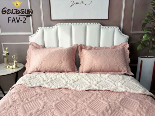 COBERTOR TELA CON CARNERO 3 PIEZAS BORDADO C. E. PREMIUM