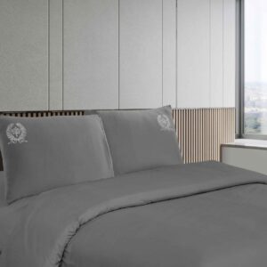 SET DE SÁBANAS 4 PIEZAS COLOR ENTERO MODELO MEDALLÓN