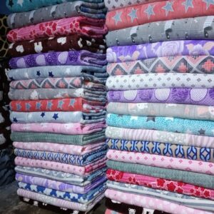 COBERTOR PIEL CON CARNERO ACOLCHADO 3D